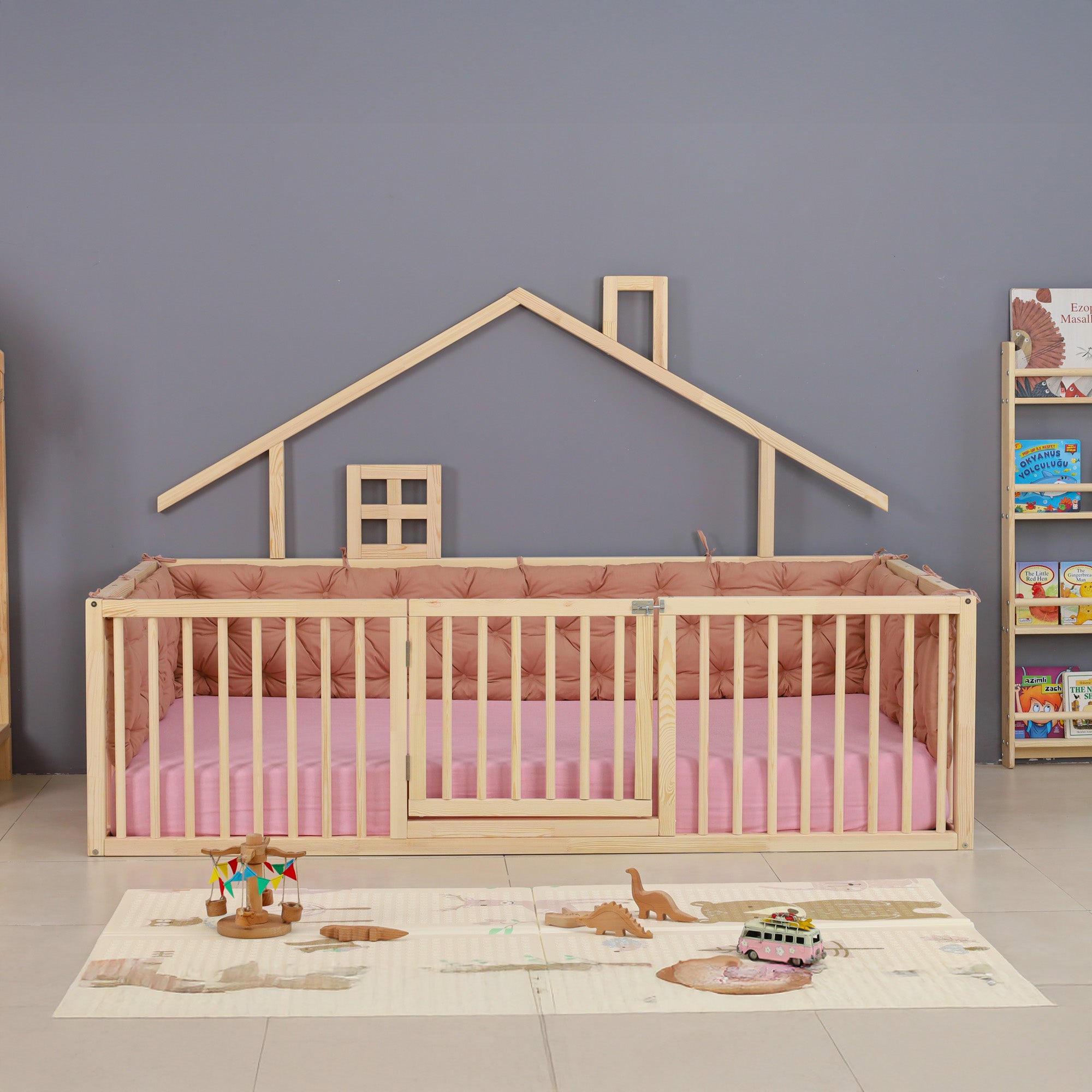 Cano - Montessori Playhouse Floor Bed with Cylindrical Railings and Gate