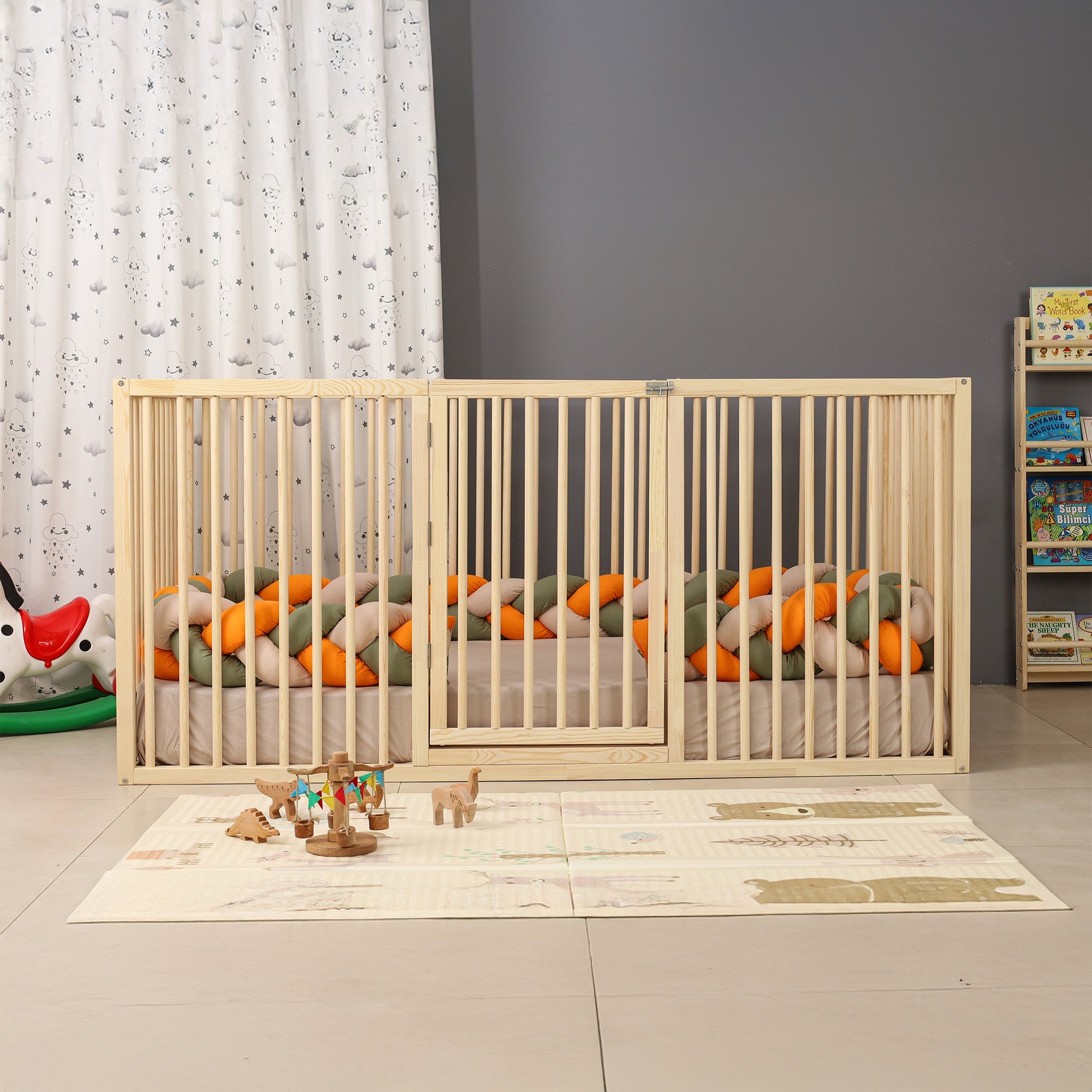 Era - Montessori Floor Bed with High Cylindrical Railings and Gate
