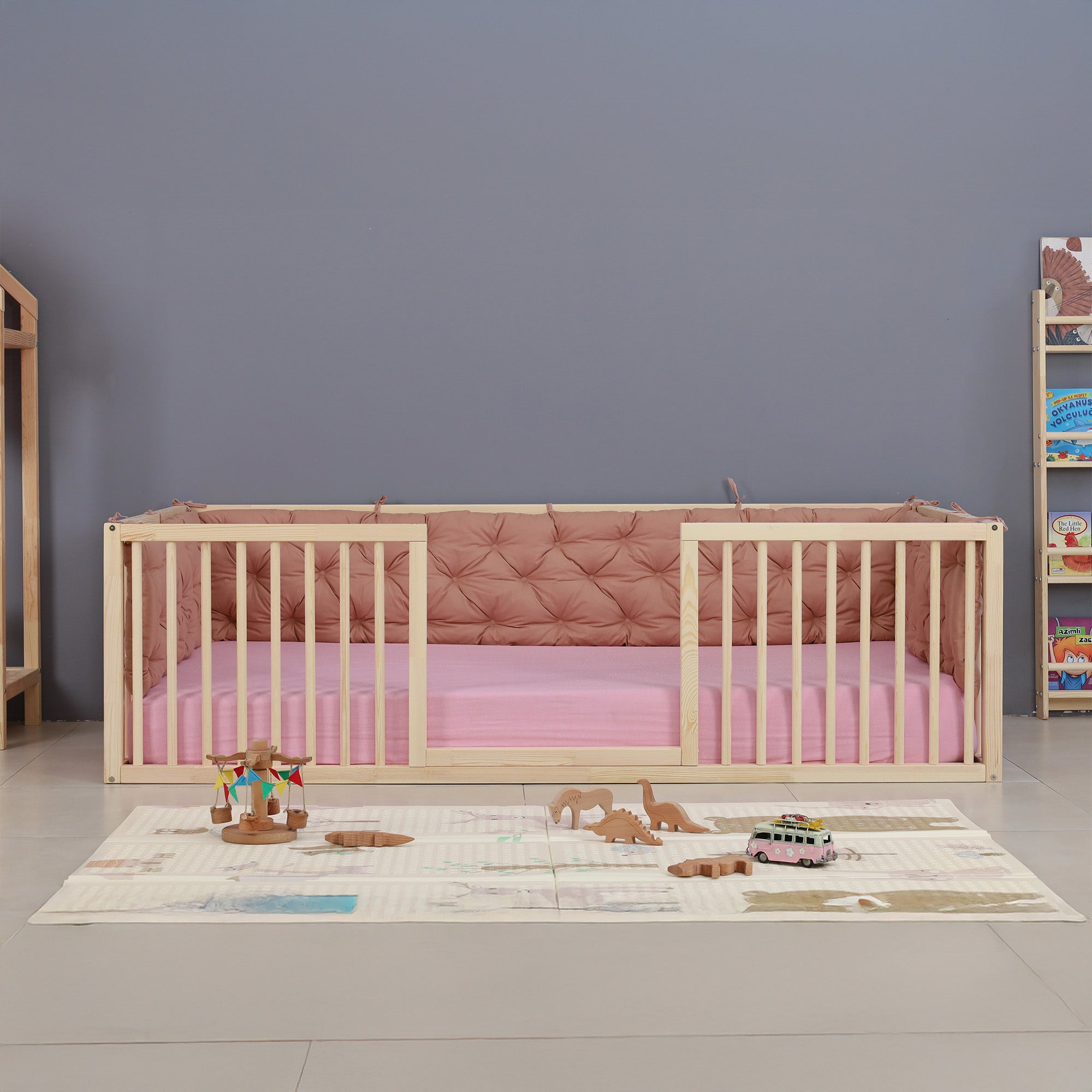 Minora - Montessori Floor Bed with Cylindrical Railings