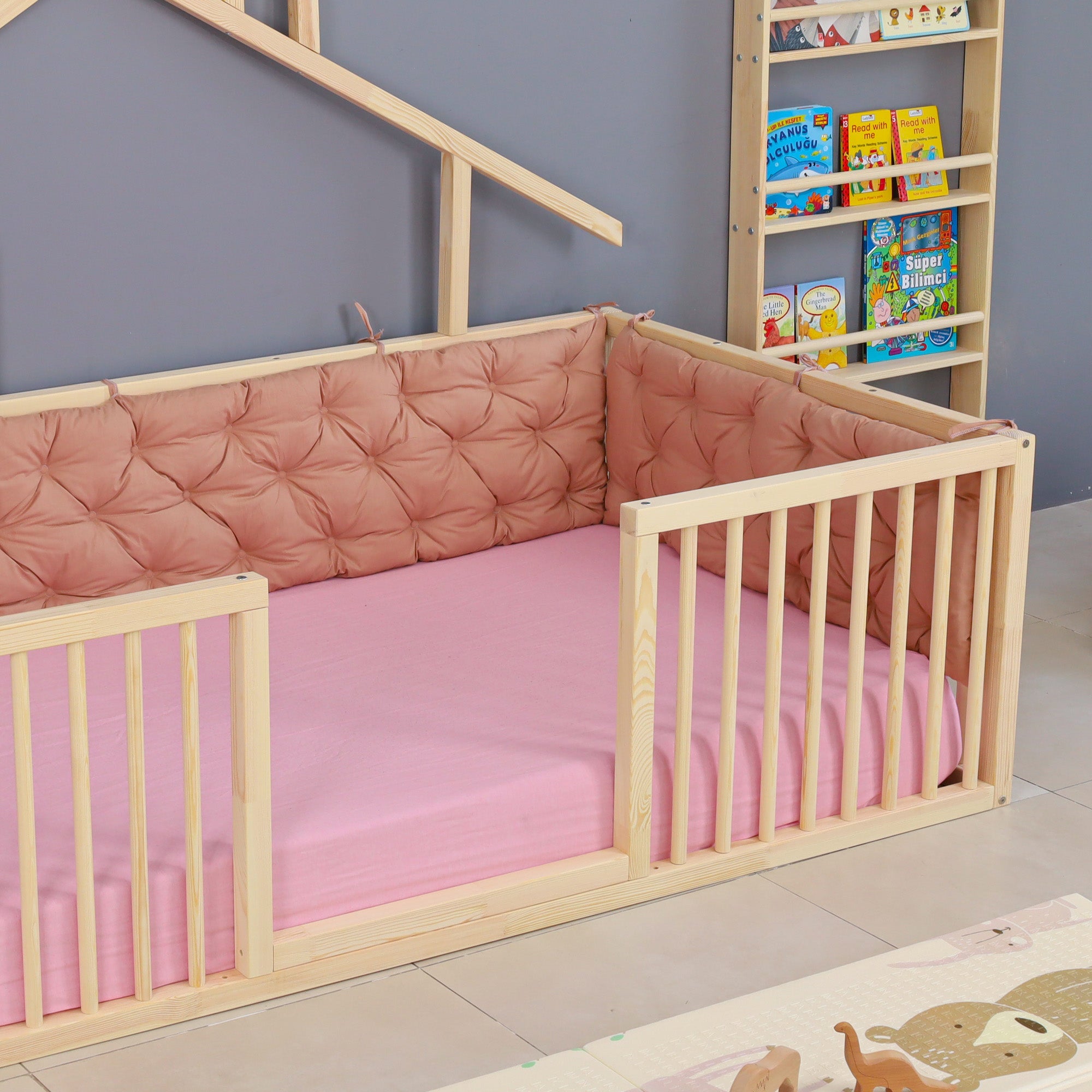 Sara - Montessori Playhouse Floor Bed with Cylindrical Railings